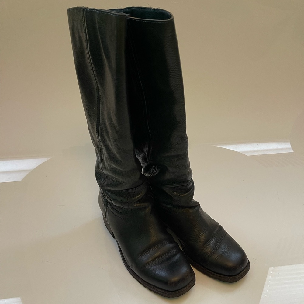 Lucky Brand leathers Boots